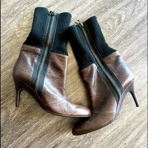 Stella McCartney vegan heel boots. Knit sweater ankle with zipper.